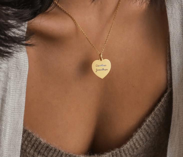 Collier pendentif en forme de cœur pour femme, bijoux personnalisés, cadeau pour famille , maman , Amie , copine ,epouse - ZEDAIX